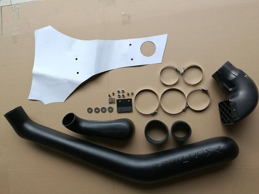 Το πλαστικό ανοιχτό φορτηγό SR Revo το 2015 της Nissan Hilux ABS κολυμπά με αναπνευτήρα