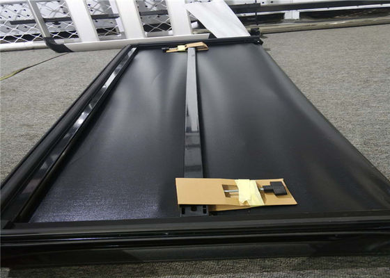 Μαλακή Trifold Tonneau κάλυψη κρεβατιών PVC 12 μήνες εξουσιοδότησης για τη Toyota Hulix Revo