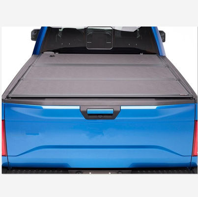 4X4 σκληρή κάλυψη κρεβατιών Trifold Tonneau εξαρτημάτων αυτοκινήτων για τη Nissan Navara NP300