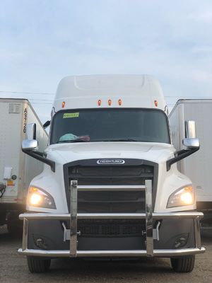 Το εργοστάσιο Dongsui Tough Semi Truck Bumper Deer Guards για φορτηγό Cascadia For Volvo International Prostar Kenworth Peterbilt Mack Pinnacle